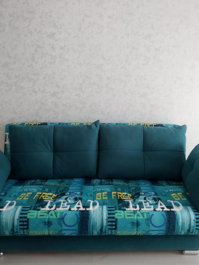 Молодежный Apartamento Almaty Exterior foto
